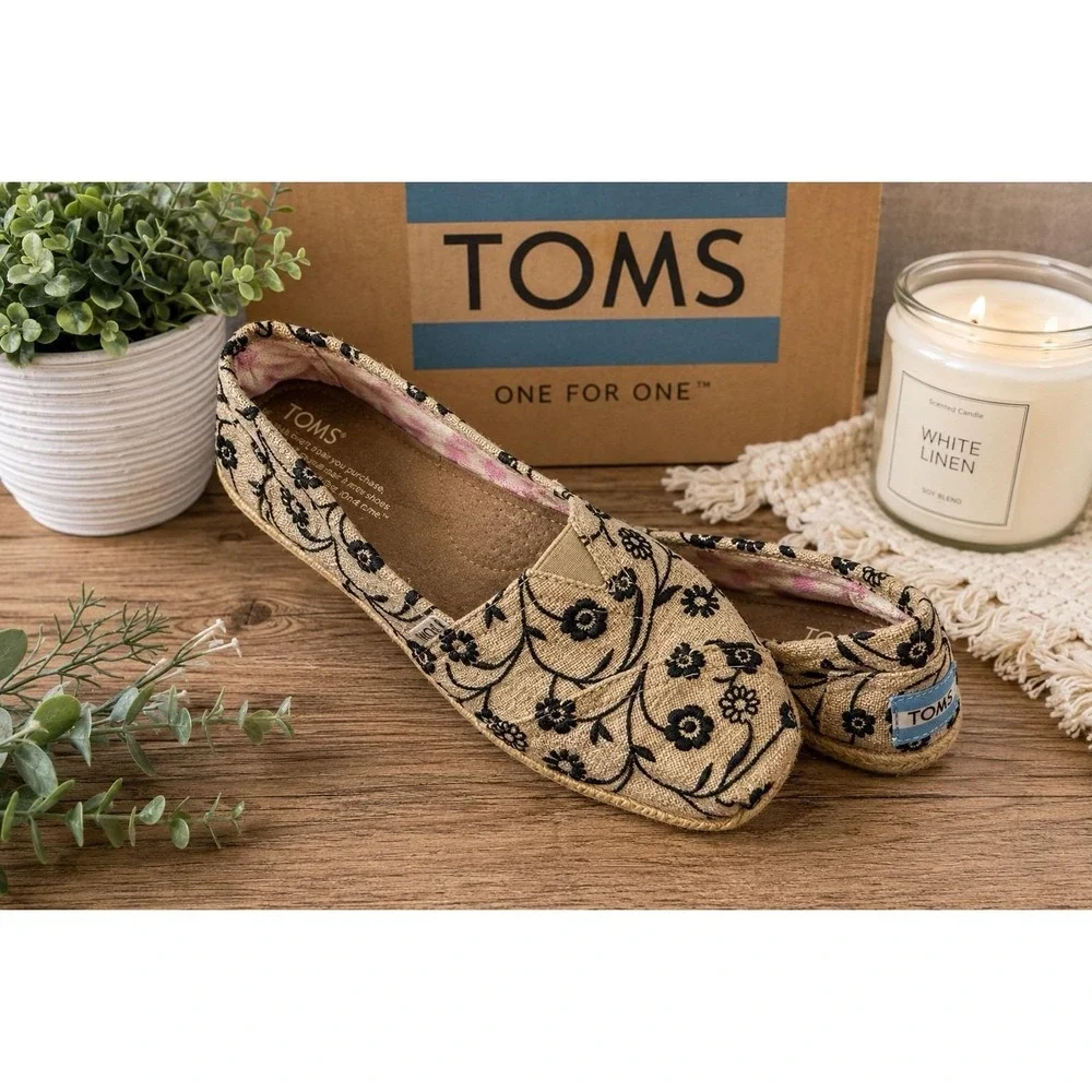 TOMS Classic Alpargata Floral Embroidered Espadrille Women's 9M Tan Black